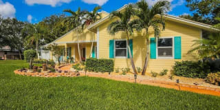 5271 SW Windward Way 5271 SW Windward Way Photo Gallery 1