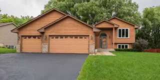 10381 163rd Street West 10381 163rd Street West Photo Gallery 1