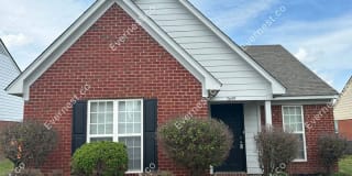 5649 Kaitlyn Dr W 5649 Kaitlyn Dr W Photo Gallery 1
