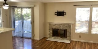 7601 Concord Lane NE, Unit E 101 7601 Concord Lane NE, Unit E 101 Photo Gallery 1