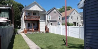 2418 9th Avenue 2418 9th Avenue Photo Gallery 1