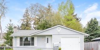 16902 8th Avenue East 16902 8th Avenue East Photo Gallery 1