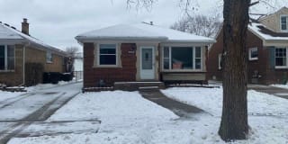 15578 Regina Avenue 15578 Regina Avenue Photo Gallery 1