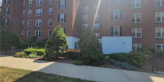 7 4th Street 7 4th Street Photo Gallery 1
