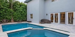 542 N Cypress Drive 542 N Cypress Drive Photo Gallery 1