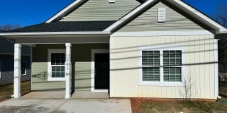 511 1/2 E Maine Avenue 511 1/2 E Maine Avenue Photo Gallery 1