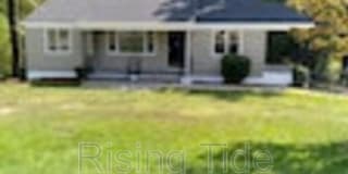 113 21st Ave NE 113 21st Ave NE Photo Gallery 1