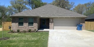 1311 Valley Dr 1311 Valley Dr Photo Gallery 1