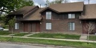 828 S STEPHENSON 828 S STEPHENSON Photo Gallery 1