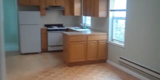733 Greenwich Street 733 Greenwich Street Photo Gallery 1