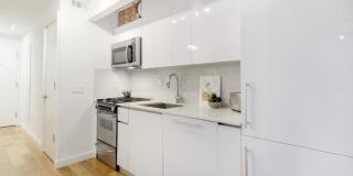 51 E 131st 51 E 131st Photo Gallery 1