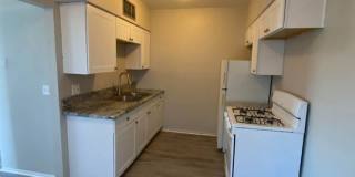 217 West Jacinto Street 217 West Jacinto Street Photo Gallery 1