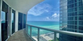 17201 Collins Avenue 17201 Collins Avenue Photo Gallery 1