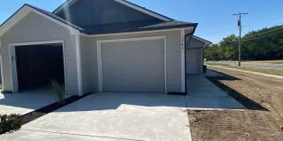 1709 N Grove 1709 N Grove Photo Gallery 1