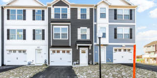 246 CADBURRY DRIVE 246 CADBURRY DRIVE Photo Gallery 1