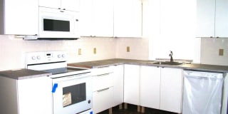 18 LEXINGTON AVE 18 LEXINGTON AVE Photo Gallery 1