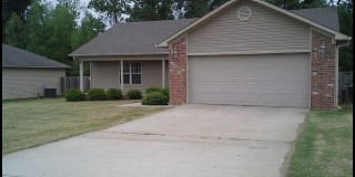 214 Weathering Circle 214 Weathering Circle Photo Gallery 1