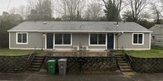 1731-33 Bloomington Ave - 1731 1731-33 Bloomington Ave - 1731 Photo Gallery 1
