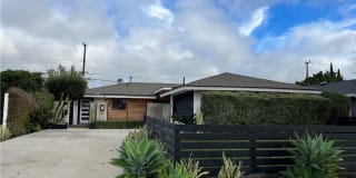 767 N Lincoln Street 767 N Lincoln Street Photo Gallery 1