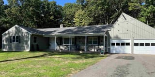 54 E Nashua Road 54 E Nashua Road Photo Gallery 1
