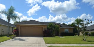 1823 Creekwater Boulevard 1823 Creekwater Boulevard Photo Gallery 1