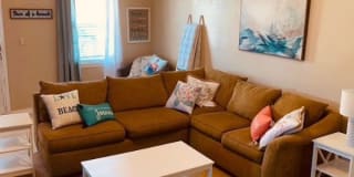 962 W Beach Blvd 962 W Beach Blvd Photo Gallery 1