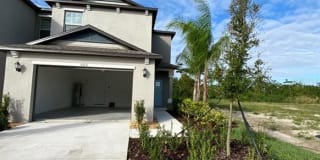605 ROYAL EMPRESS DRIVE 605 ROYAL EMPRESS DRIVE Photo Gallery 1