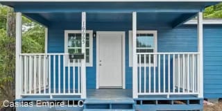 16665 Main St. 16665 Main St. Photo Gallery 1
