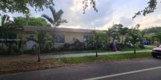1220 S 20th Ave 1220 S 20th Ave Photo Gallery 1