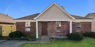 4539 Longtree Avenue 4539 Longtree Avenue Photo Gallery 1