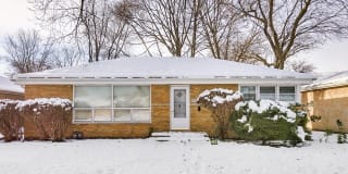 9532 Kildare Avenue 9532 Kildare Avenue Photo Gallery 1