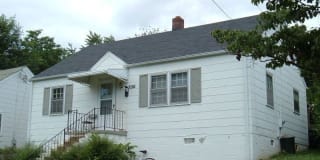 4615 Fairmont Avenue 4615 Fairmont Avenue Photo Gallery 1