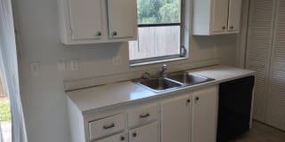 6915 Julia Ct 6915 6915 Julia Ct 6915 Photo Gallery 1