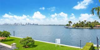 7504 W Treasure Dr 7504 W Treasure Dr Photo Gallery 1