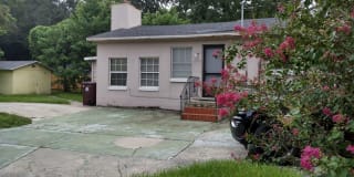 2524 E Church St Unit B 2524 E Church St Unit B Photo Gallery 1