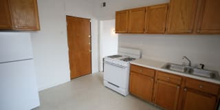925 East 46th Street 925 East 46th Street Photo Gallery 1
