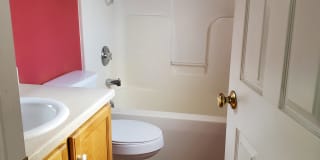 770 Riverland Rd Se 770 Riverland Rd Se Photo Gallery 1