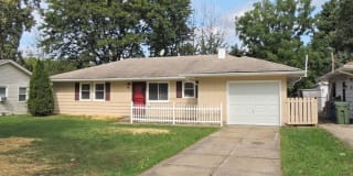 9468 W. Ridgewood Dr 9468 W. Ridgewood Dr Photo Gallery 1