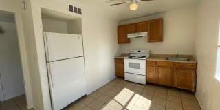 903 N 30th St Apt B 903 N 30th St Apt B Photo Gallery 1