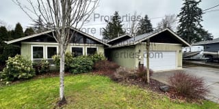 10278 SE 38th Ave 10278 SE 38th Ave Photo Gallery 1