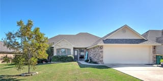 703 Marshall Drive 703 Marshall Drive Photo Gallery 1
