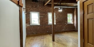 555 Whitehall St Sw 555 Whitehall St Sw Photo Gallery 1