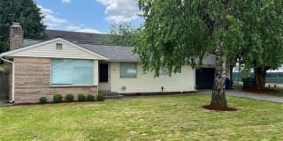 802 24th Street NE 802 24th Street NE Photo Gallery 1