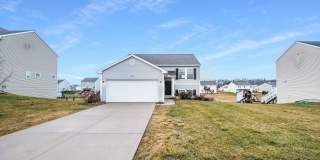 1751 Crescent Pointe Dr SE 1751 Crescent Pointe Dr SE Photo Gallery 1