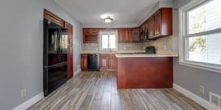 207 Newark Ave 207 Newark Ave Photo Gallery 1