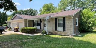 4735 Kingswood Dr 4735 Kingswood Dr Photo Gallery 1