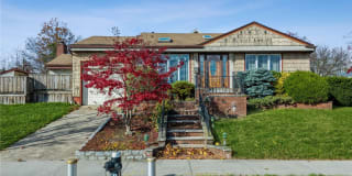 261-15 Bridgewater Avenue 261-15 Bridgewater Avenue Photo Gallery 1