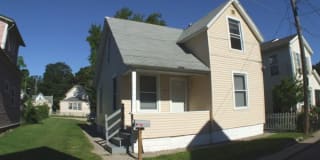23 Vandine Pl NE Apt B 23 Vandine Pl NE Apt B Photo Gallery 1