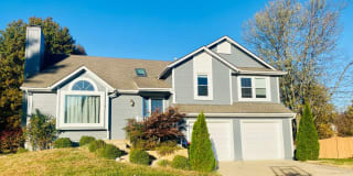 6148 W 157th Terrace 6148 W 157th Terrace Photo Gallery 1