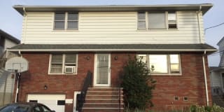 131 Maple Ave 131 Maple Ave Photo Gallery 1
